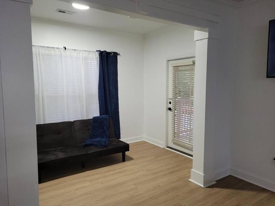 South Charlotte'S Cozy & Modern Lejlighed Eksteriør billede