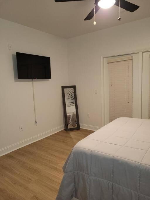 South Charlotte'S Cozy & Modern Lejlighed Eksteriør billede